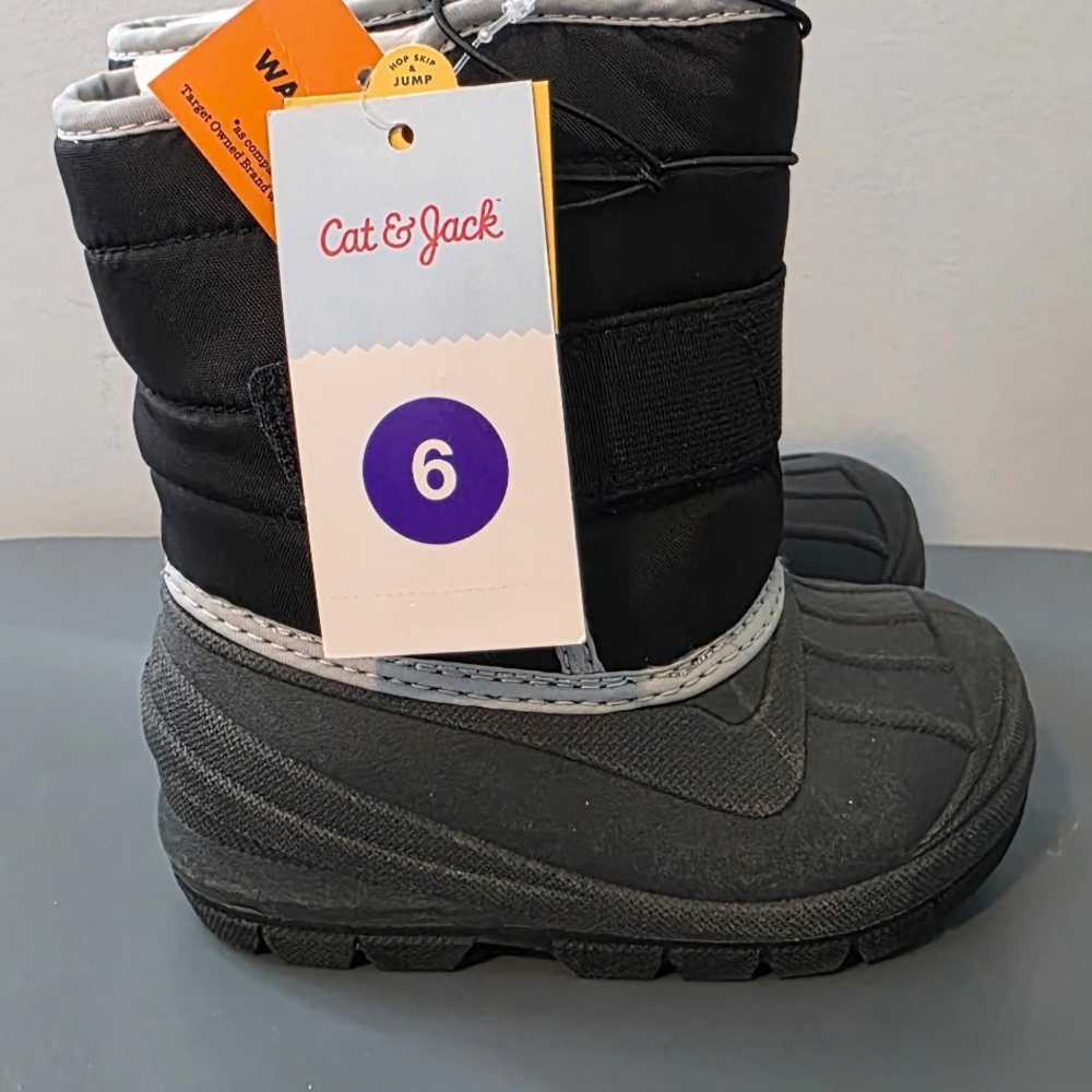 Cat & Jack Black Winter Boots